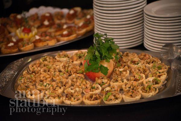 Roasted Apple & Brie Bites w/ Candied Pecans