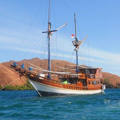 Liveaboard in Komodo Island