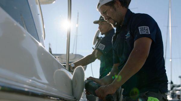 Boat Detailing Buffing in Seattle, WA