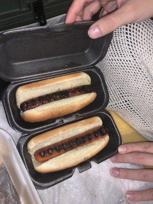 Two hot dog tray