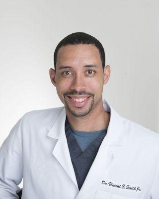 Dr. Vincent Smith