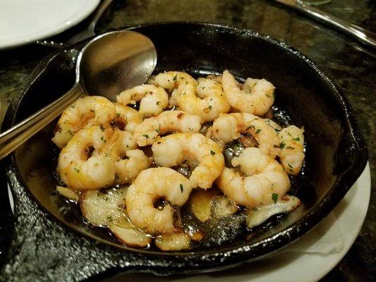 Gambas ajillo ($9.25)