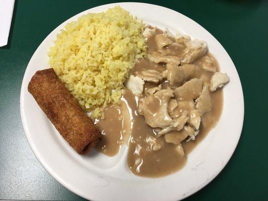 Peanut Chicken with Rice and Egg Roll