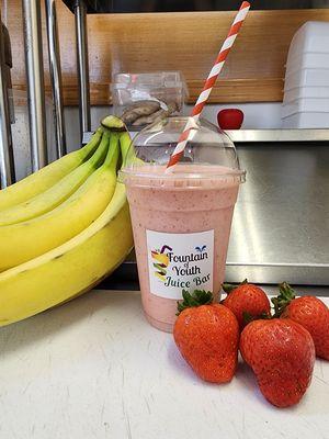 Strawberry banana smoothie