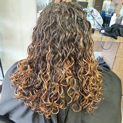 Spiral perm