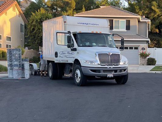 Truck blocking the street all day with no attempt to move