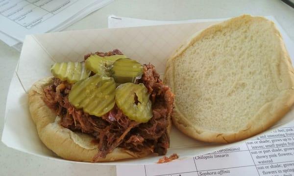 Beef sandwich with pickles