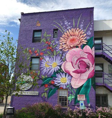 Mural outside Soapie's in Evanston