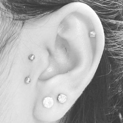 Surface Piercing Helix Piercing Double Lobes Piercing