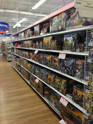 Mega Blocks aisle