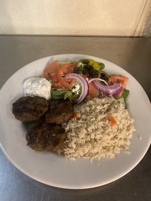 Kofta kebab platter