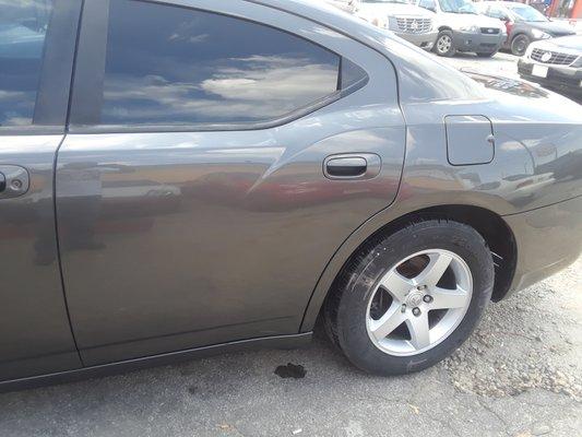 2010 DODGE CHARGER After