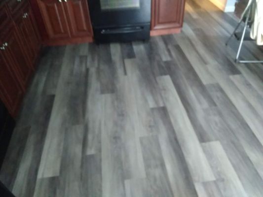 Lvt