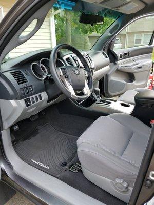 This interior looks almost new!