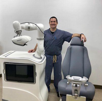 The first and most experienced Robotic Hair Transplant surgeon in Austin!