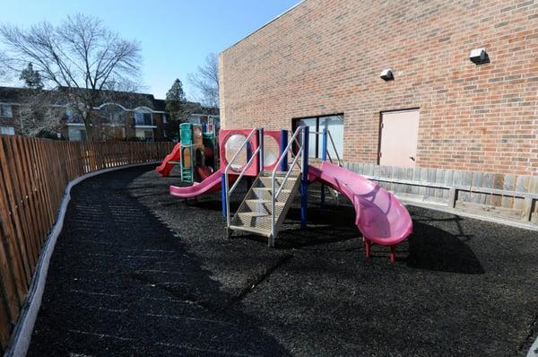 Outdoor play area with Rubber floor for Safety