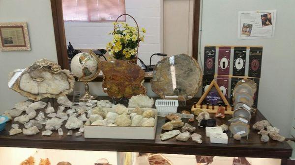 Petrified wood and geodes