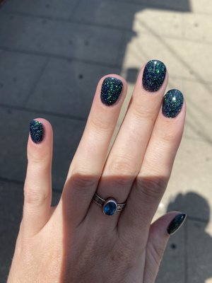 SNS powder nails