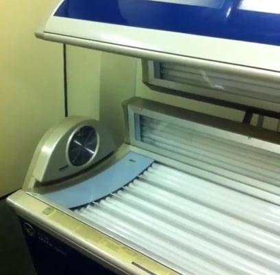 This is the strongest bed the have. It's a 12min bronzing bed. I used it today and loved it !