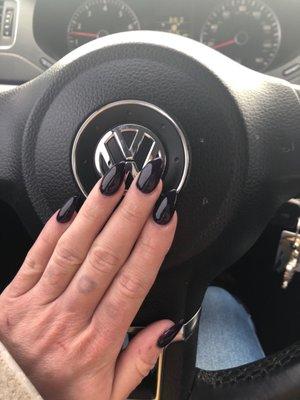 Dark purple gel pointed nails