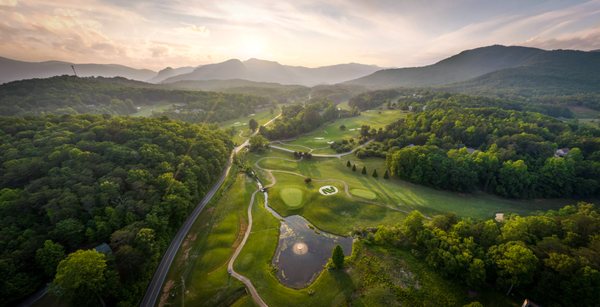 Aerial photo of Apple Valley golf course at Rumbling Bald on Lake Lure