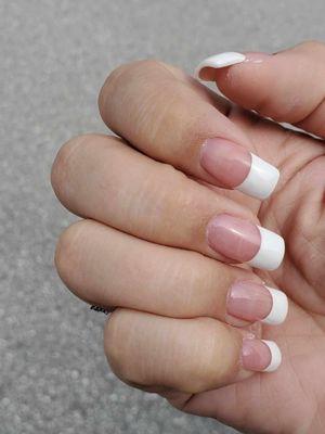 Love me a French manicure!