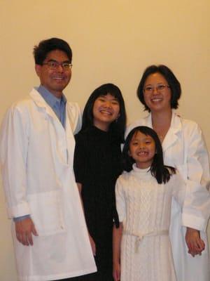 Dr. Oshiro, Dr. Hom, and family.