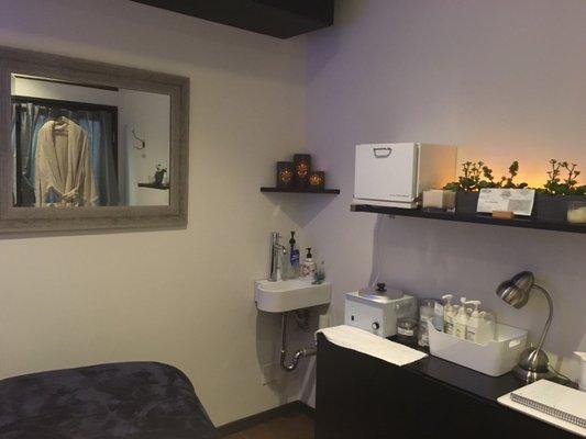 Waxing, lashing, and facial room