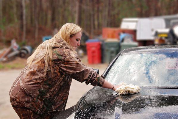 Georgia - Shop Helper