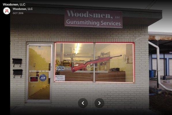 Woodsmen Firearms building