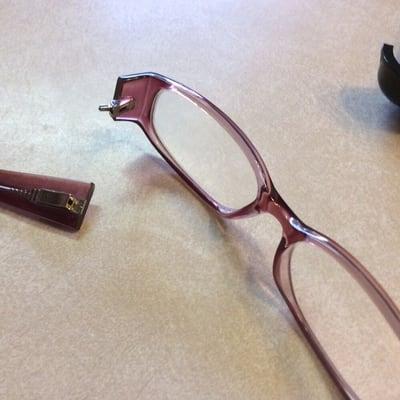 This is the broken glasses from my review looks like a defect not my wife's fault. Se full review.