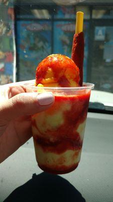 Small "diablito" with mango and lime ice cream.