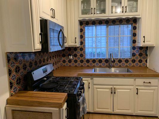 Backsplash tiles