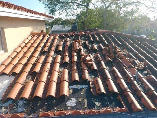 Roof 4 Less FL. Top Roofers in South Florida