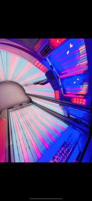 Combination Red Light Therapy and Tanning