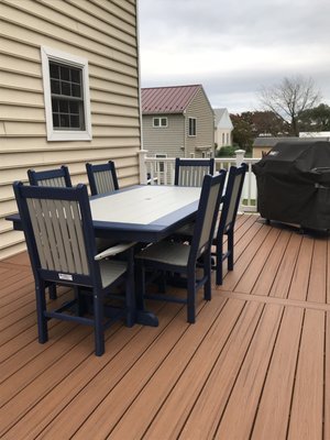 New table and chairs!