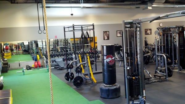 Fitness For Success24hr
 Convenient-Effective-Affordable
 Waunakee's Local Club
 Home of award winning Custom Fitness personal training