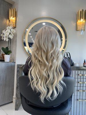 Root color and style with extensions