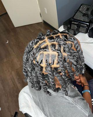 Retwist and style