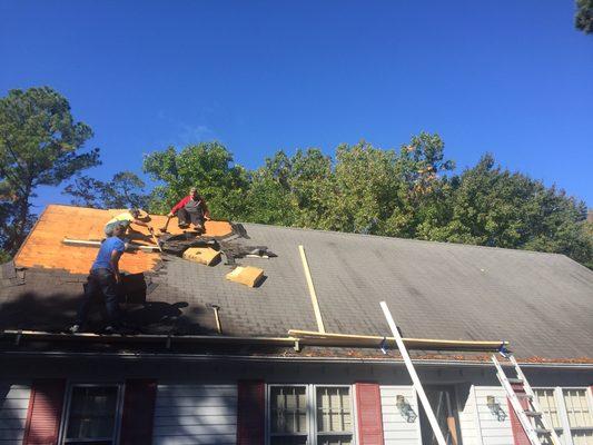 The roof removal process