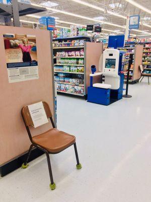 Fancy "weight/ blood pressure" chair