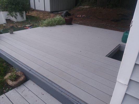 Trex decking!              No railing!