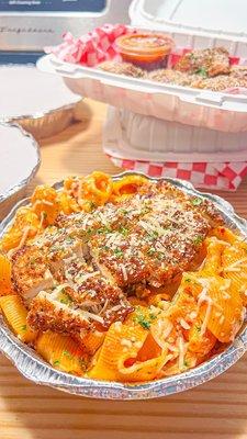 Chicken parmesan rigatoni alla vodka