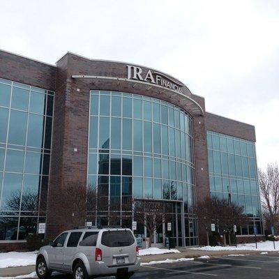 The exterior of our Maple Grove location. Partners Title is located in suite 105.