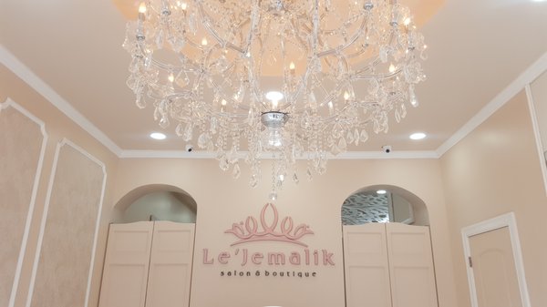 Le'Jemalik Salon & Boutique