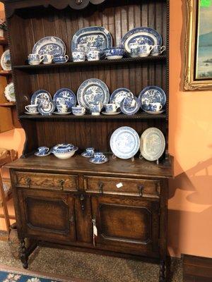 Northglen Antiques