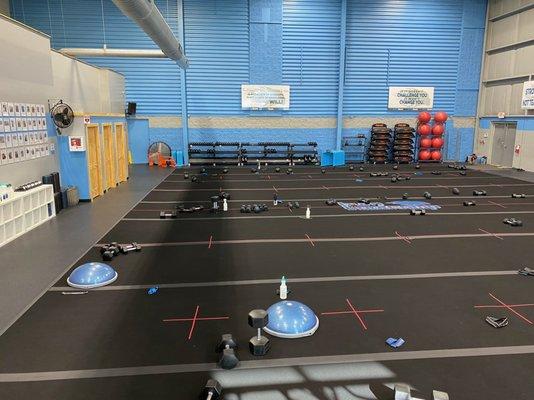 State of the art floating floor. Decreases impact on joints and helps you stay injury-free during your workouts.