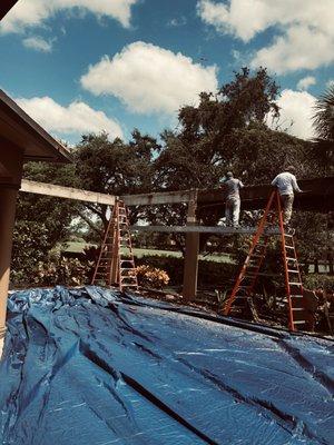 Magnolia Bend Pool Cage Project