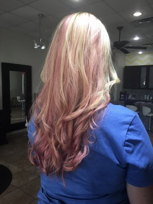 Love the pink with the blonde