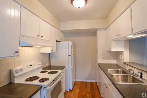 Kitchen with everything you need and upgraded countertops